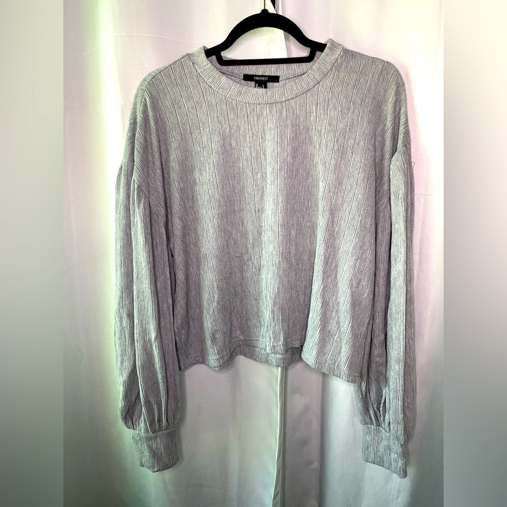 Forever 21 light sweater worn only once